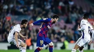 员表现和战 员表现和战